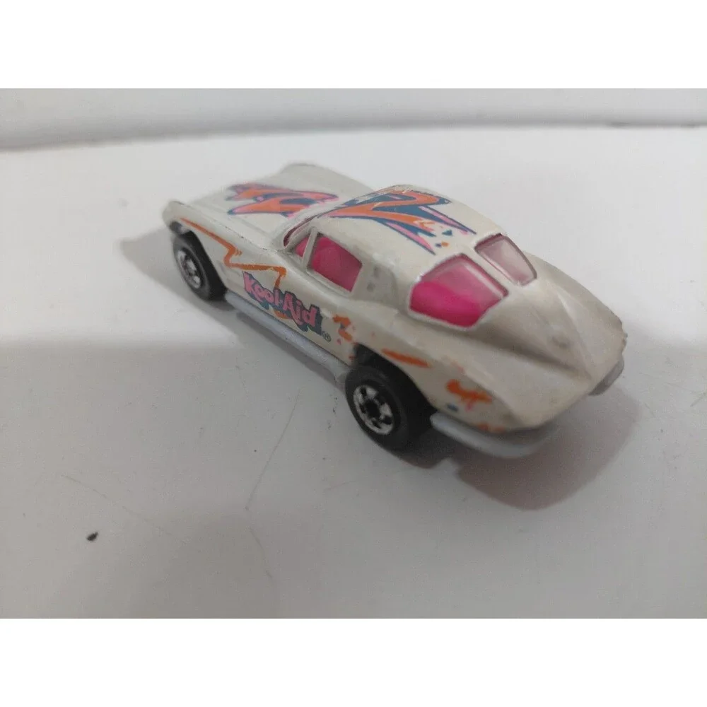 Hot Wheels 1:64 Die Cast 1979 Malaysia Kool Aid C2 1963 Chevrolet Corvette Car